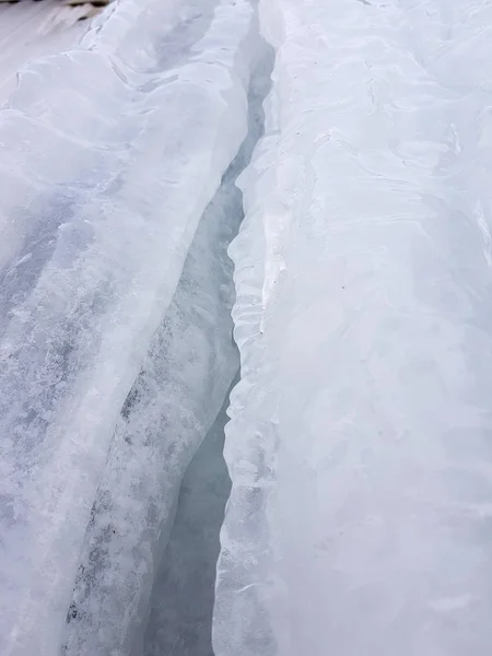 Gefährliche Eiszapfen Und Eisblöcke Winter — Stockfoto