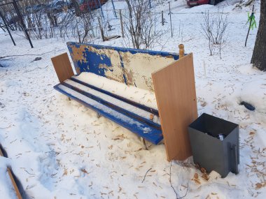 eski püskü tezgah veya sokakta eski bir salonu