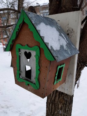 güzel ahşap iç içe kutu veya kuş Besleyici