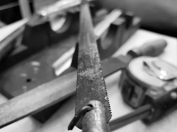 Reparación - edificio con herramientas, cinta métrica, mitra, archivo, sierra, regla — Foto de Stock