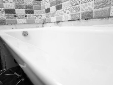 Silikon veya dolgu macunu yapıştırılmış araçları Küvetli Bina Onarım-