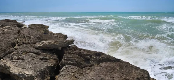 Italia Sicilia Mar Mediterráneo Vista Costa Rocosa Del Sureste Siciliano —  Fotos de Stock