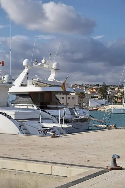 Italië Sicilië Middellandse Zee Marina Ragusa Juni 2018 Jachten Luxe — Stockfoto