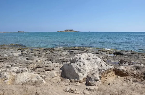 Itália Sicília Mar Mediterrâneo Portopalo Vista Costa Oriental Rochosa Siciliana — Fotografia de Stock