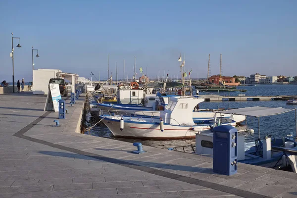 意大利 西西里岛 Marzamemi 锡拉库萨省 2018年7月10日 渔船在港口 — 图库照片
