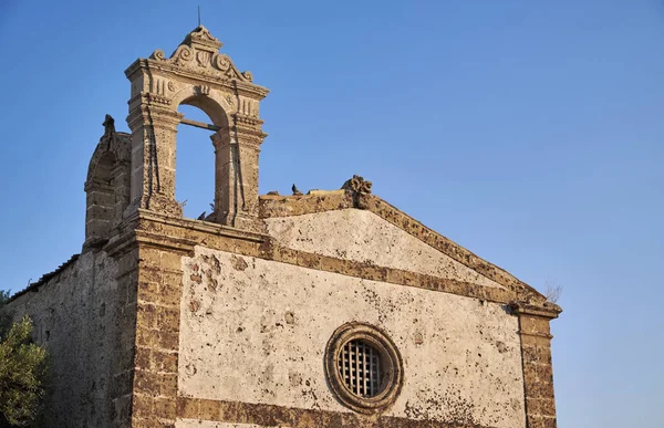 Italien Sizilien Marzamemi Provinz Syrakus Alte Kirchenfassade — Stockfoto