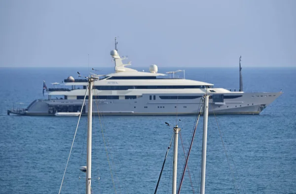 Italia Sicilia Mar Mediterraneo Marina Ragusa Luglio 2018 Alberi Barche — Foto Stock