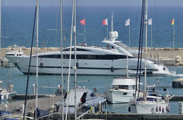 Italien Sizilien Mittelmeer Marina Ragusa August 2018 Eine Große Luxusjacht — Stockfoto