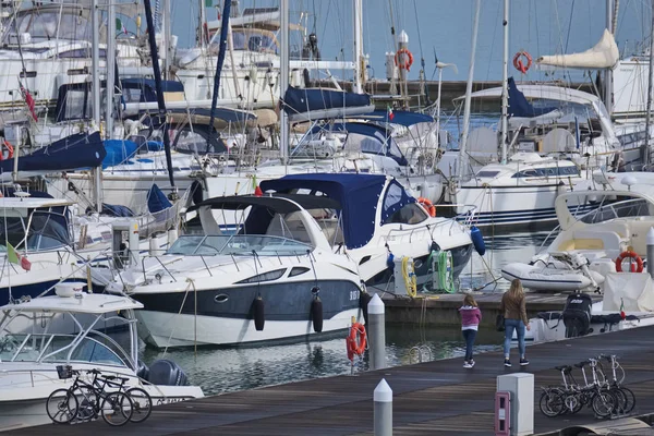 Italie Sicile Méditerranée Marina Ragusa Octobre 2018 Personnes Bateaux Yachts — Photo