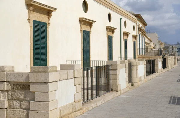 Italia Sicilia Mar Mediterráneo Donnalucata Provincia Ragusa Casas Antiguas Primera — Foto de Stock