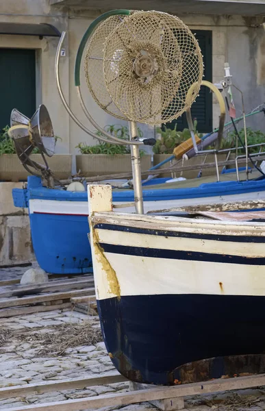 Италия Сицилия Средиземное Море Сампьери Провинция Рагуза Деревянные Рыбацкие Лодки — стоковое фото