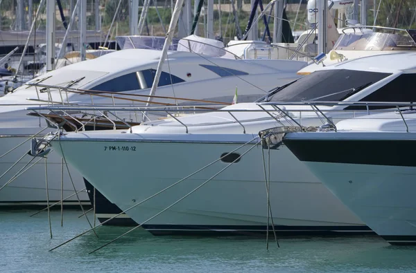 Italia Sicilia Mar Mediterráneo Marina Ragusa Octubre 2018 Yates Lujo — Foto de Stock