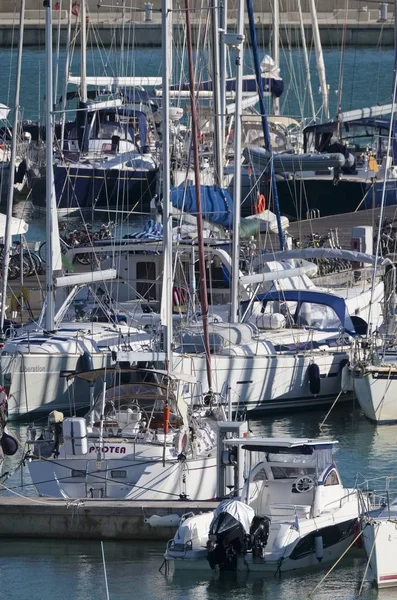 Itália Sicília Mar Mediterrâneo Marina Ragusa Outubro 2018 Barcos Motor — Fotografia de Stock