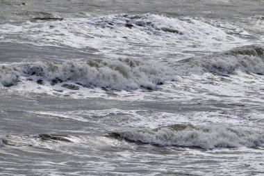 İtalya, Sicilya, Akdeniz, dalgalı deniz dalgaları