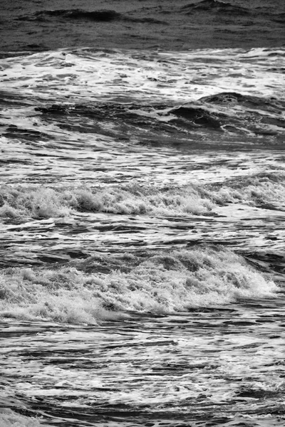 Itália Sicília Mar Mediterrâneo Ondas Mar Ásperas — Fotografia de Stock