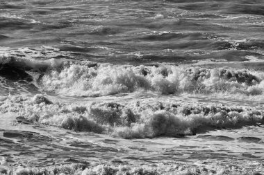 İtalya, Sicilya, Akdeniz, dalgalı deniz dalgaları