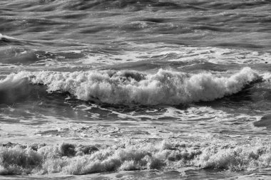 İtalya, Sicilya, Akdeniz, dalgalı deniz dalgaları