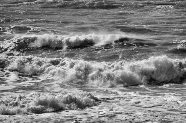 İtalya, Sicilya, Akdeniz, dalgalı deniz dalgaları