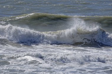 İtalya, Sicilya, Akdeniz, dalgalı deniz dalgaları