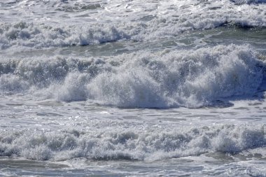 İtalya, Sicilya, Akdeniz, dalgalı deniz dalgaları