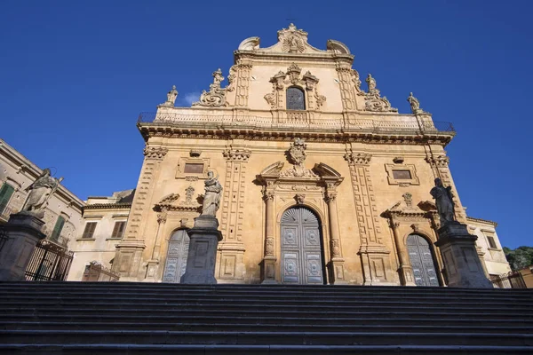 Italia Sicilia Modica Provincia Ragusa Fachada Barroca San Pedro Estatuas — Foto de Stock