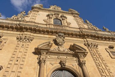 İtalya, Sicilya, Modica (Ragusa eyaletinde), St. Peter's Cathedral Barok cephesi (18. yüzyıl a.C.)