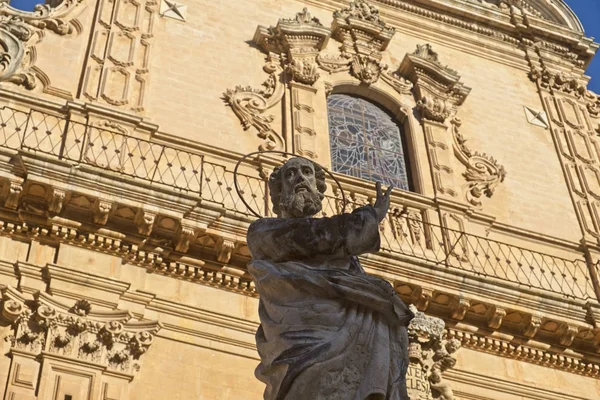 Italia Sicilia Modica Ragusa Facciata Barocca San Pietro Cattedrale Statua — Foto Stock