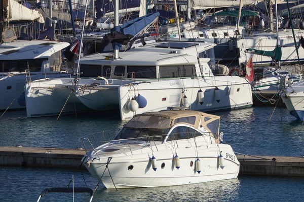 Italien Sizilien Mittelmeer Marina Ragusa 2018 Luxusyachten Hafen Leitartikel — Stockfoto