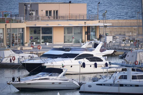 Itália Sicília Mar Mediterrâneo Marina Ragusa Novembro 2018 Barcos Iates — Fotografia de Stock