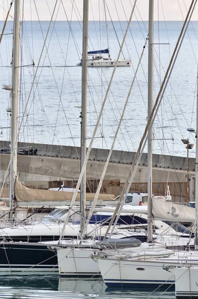 Italia Sicilia Mar Mediterráneo Marina Ragusa Diciembre 2018 Veleros Puerto — Foto de Stock