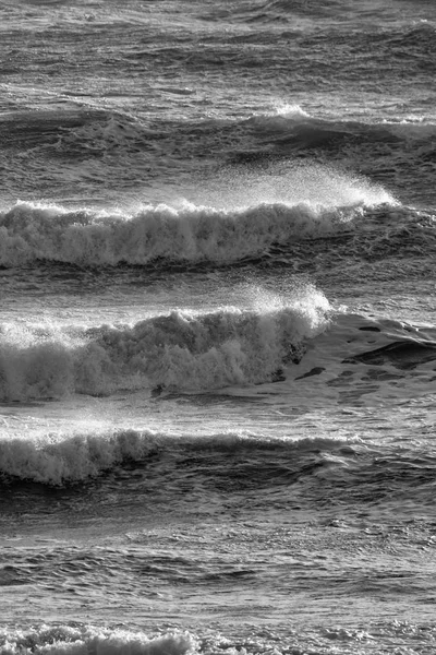 Ιταλία Σικελία Μεσόγειος Θάλασσα Άγρια Θαλάσσια Κύματα — Φωτογραφία Αρχείου