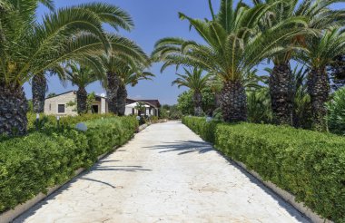 İtalya, Sicilya, Sampieri (Ragusa eyaletinde), kırsal; Ev ve Bahçe - yazı işleri 10 Ağustos 2018, taş