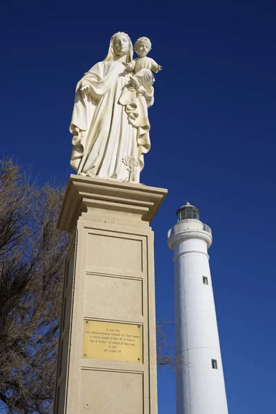 Italien Sicilien Medelhavet Punta Secca Provinsen Ragusa Madonna Staty Hamnen — Stockfoto