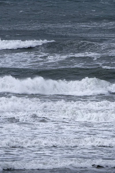 İtalya, Sicilya Kanalı, kışın sert Akdeniz
