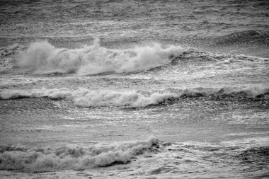 İtalya, Sicilya Kanalı, kışın sert Akdeniz