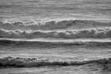 İtalya, Sicilya Kanalı, kışın sert Akdeniz