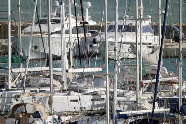 Italia Sicilia Mar Mediterráneo Marina Ragusa Enero 2019 Yates Lujo — Foto de Stock