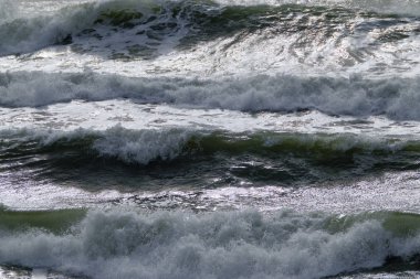 İtalya, Sicilya Kanalı, kışın sert Akdeniz