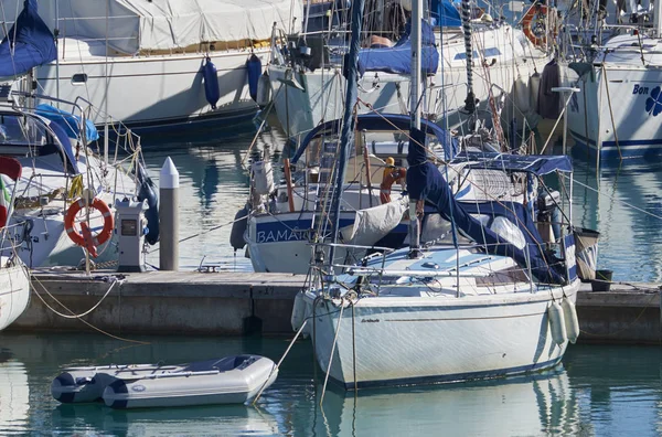 Italia Sicilia Mar Mediterráneo Marina Ragusa Febrero 2019 Veleros Puerto — Foto de Stock