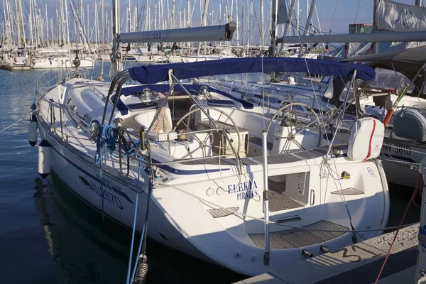 Italia Sicilia Mar Mediterráneo Marina Ragusa Febrero 2019 Veleros Puerto — Foto de Stock