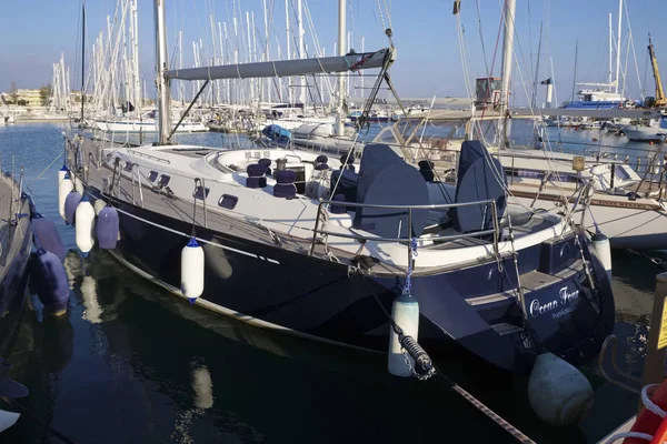 Italia Sicilia Mar Mediterraneo Marina Ragusa Febbraio 2019 Barche Vela — Foto Stock