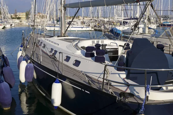 Італія Сицилія Середземне Море Марина Ragusa Лютого 2019 Парусні Човни — стокове фото