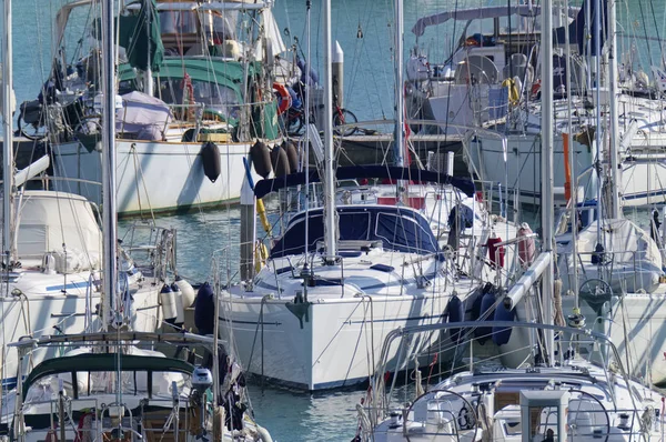 Italien Sicilien Medelhavet Marina Ragusa Februari 2019 Segelbåtar Hamnen Ledare — Stockfoto