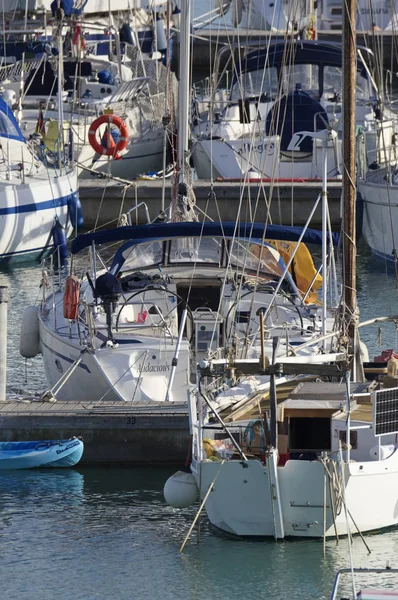 Itália Sicília Mar Mediterrâneo Marina Ragusa Fevereiro 2019 Iates Luxo — Fotografia de Stock