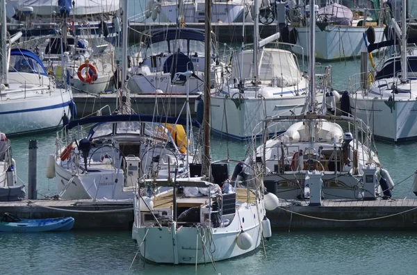 Italien Sizilien Mittelmeer Marina Ragusa Februar 2019 Segelboote Hafen Leitartikel — Stockfoto