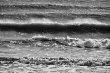 İtalya, Sicilya Kanalı, kışın sert Akdeniz