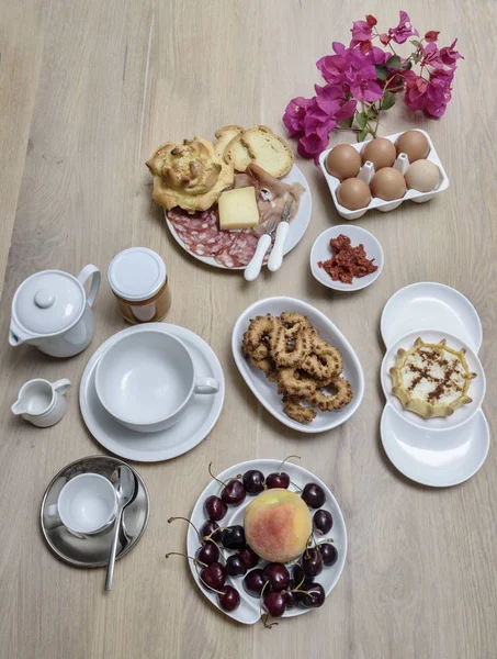 Itália Sicília Comida Café Manhã Siciliano Uma Mesa Madeira — Fotografia de Stock