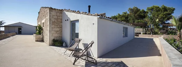 イタリア シチリア島 ラグーザ県田舎 2015 専用の石造りの家 パティオ — ストック写真