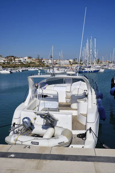 Itália Sicília Mar Mediterrâneo Marina Ragusa Março 2019 Iates Luxo — Fotografia de Stock