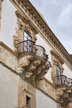 İtalya, Sicilya, Scicli (Ragusa ili), Barok Beneventano Sarayı (18. yüzyıl A.C..)